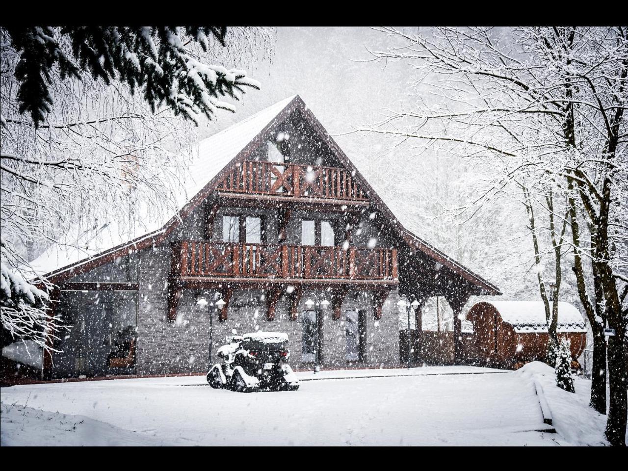 Wellness Penzion Lampasik Ruzomberok Exterior photo